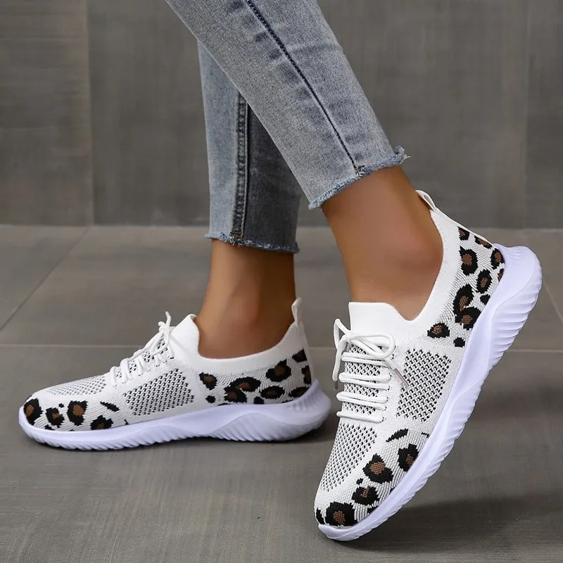 รองเท้าผ้าใบผู้หญิงแบบใหม่สำหร - Knit Fabric Lace Up Sneakers บทวิจารณ์และราคา